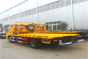 海兴附近拖车救援搭电